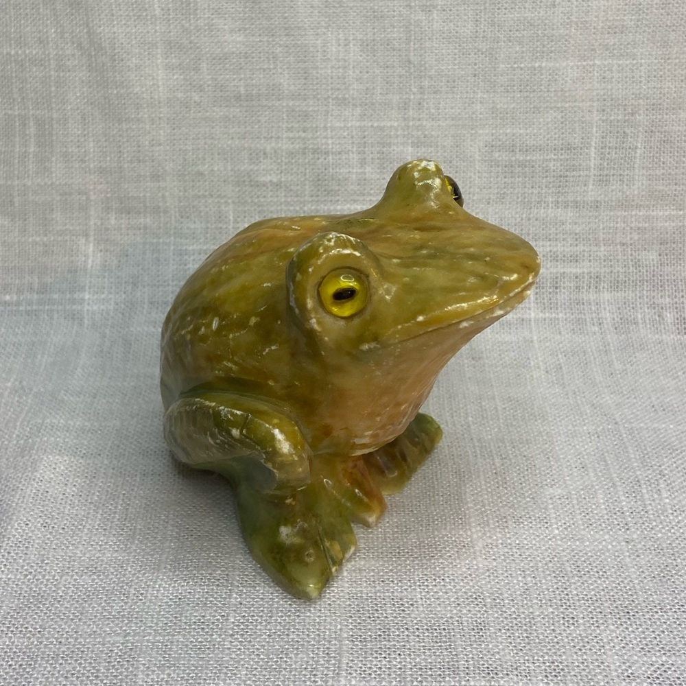 Carved Soapstone Frog Figurine Stone Garden Plant Pot Decoration India